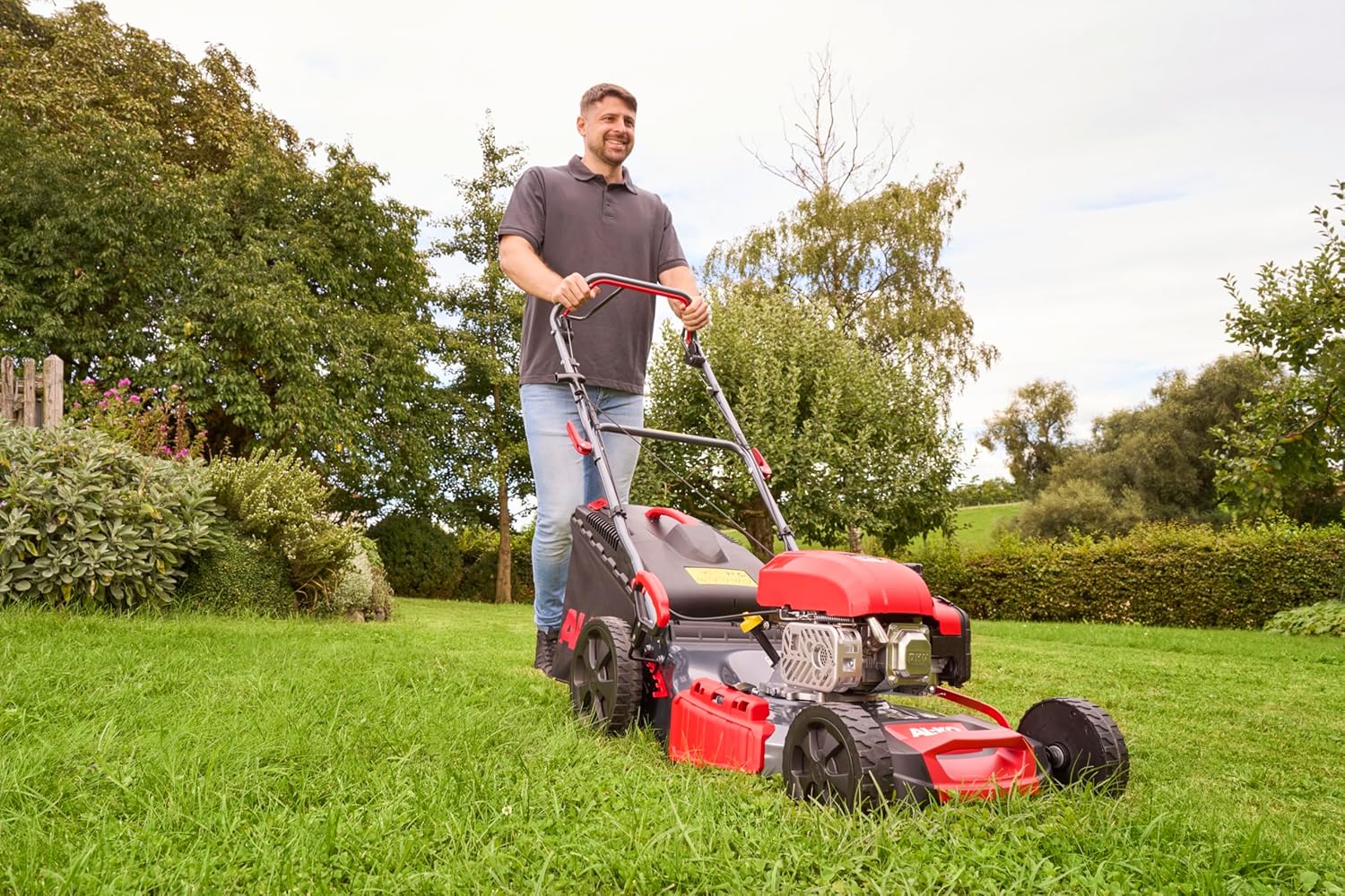 AL-KO Tondeuse à Gazon à Essence Easy 5.16 SP-D, Largeur de Coupe 51 cm, Puissance Moteur 3.0 KW, Traction à 1 Vitesses, Fonction 4INONE, boîtier en tôle d'acier, pour pelouses jusqu'à 1800 m²