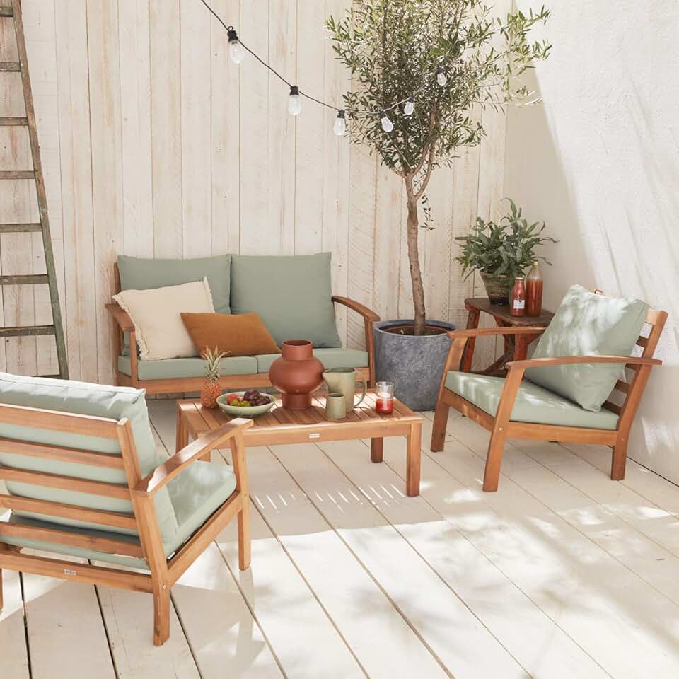 Alice's Garden - Ushuaïa - Salon de jardin bois 4 places, coussins verts, canapé, fauteuils, table basse