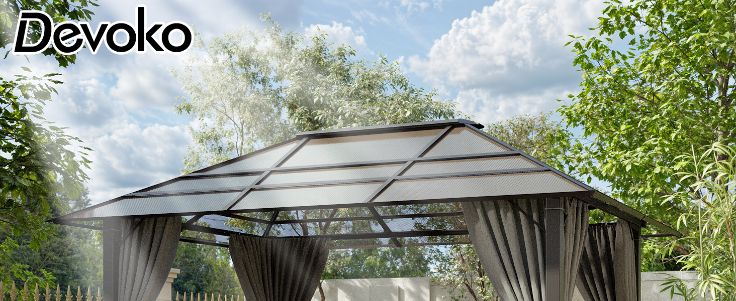 avec structure en métal, toit incliné en polycarbonate et rideaux en maille. Dispose d'un design rectangulaire adapté à une utilisation dans le jardin ou la terrasse.