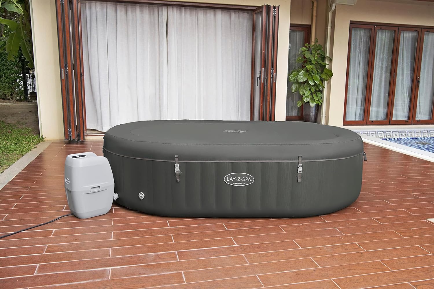 Bestway - Lay-Z-Spa Mauritius Airjet - 270x180x71 cm - 5-7 pers.