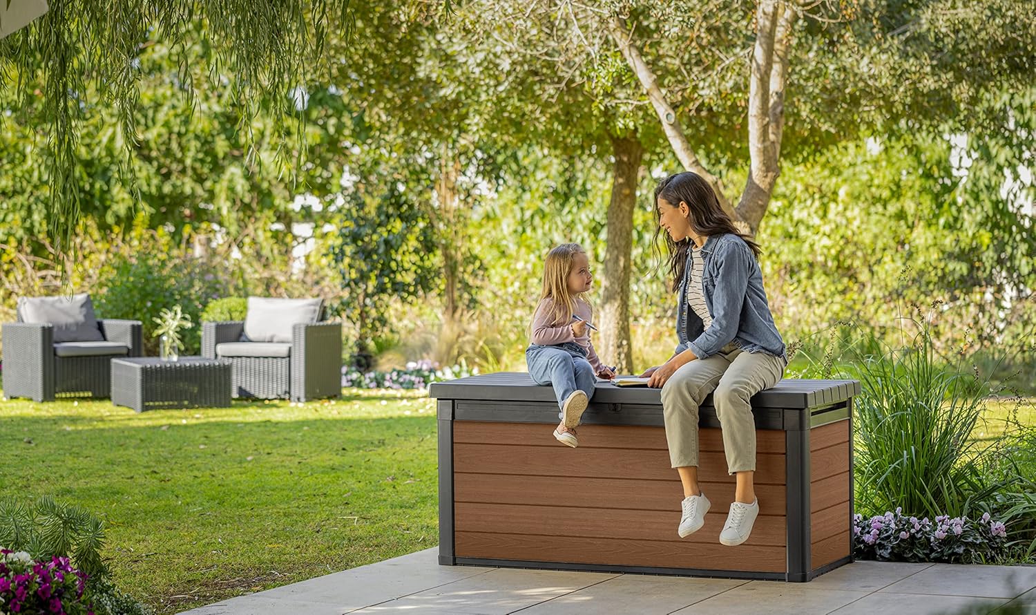 Keter - Coffre de jardin Cortina - 570L - Résine aspect bois, marron