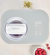 Séquence montrant des ornements décoratifs ronds argentés et de petites coccinelles rouges ou des accessoires en forme de cœur éparpillés sur une surface claire.