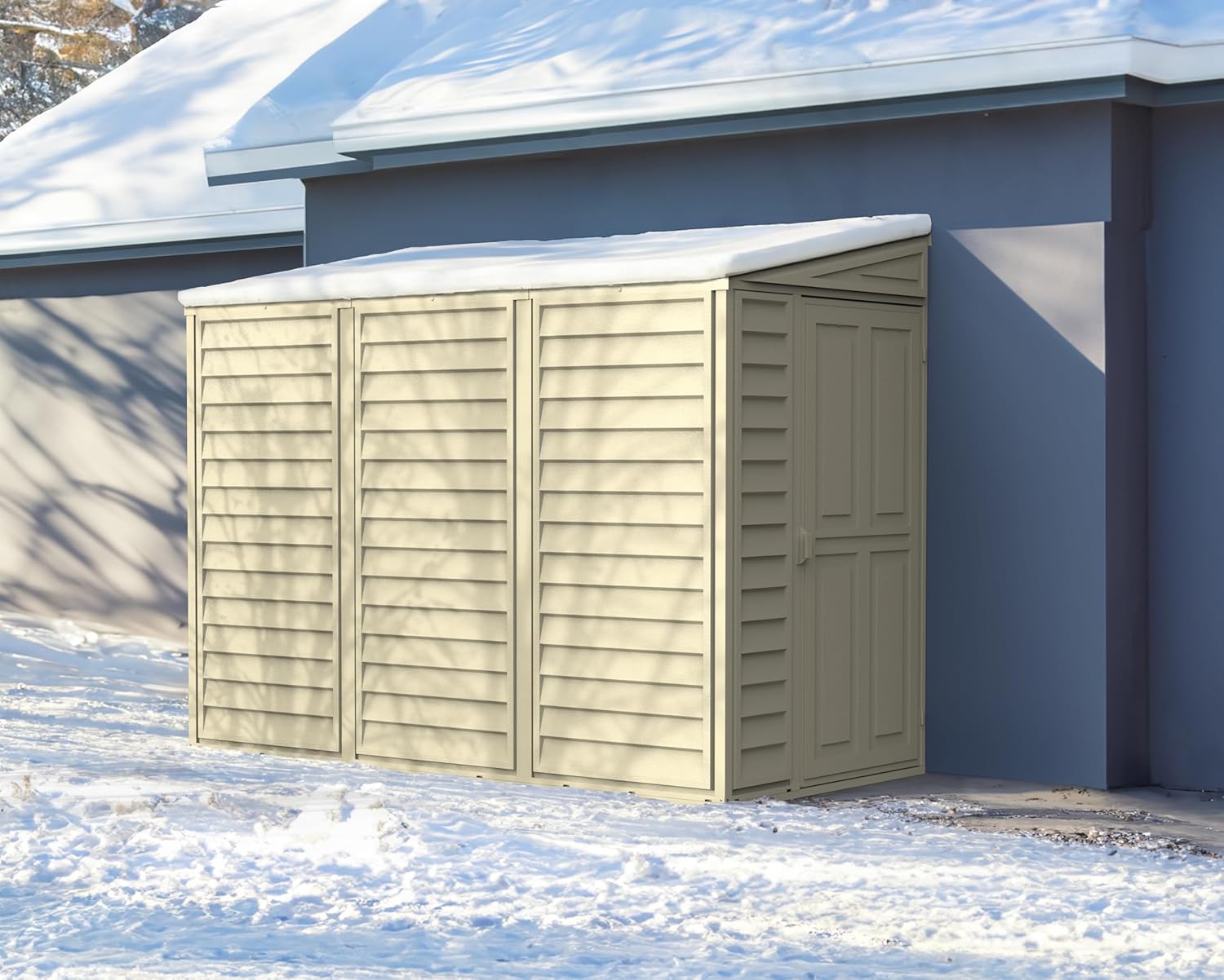 Duramax SideMate 4 x 8 (2.91 m²) abri de jardin en plastique avec kit de fondation en métal, porte réversible, structure de toit en métal robuste, abri en vinyle sans entretien - Ivoire