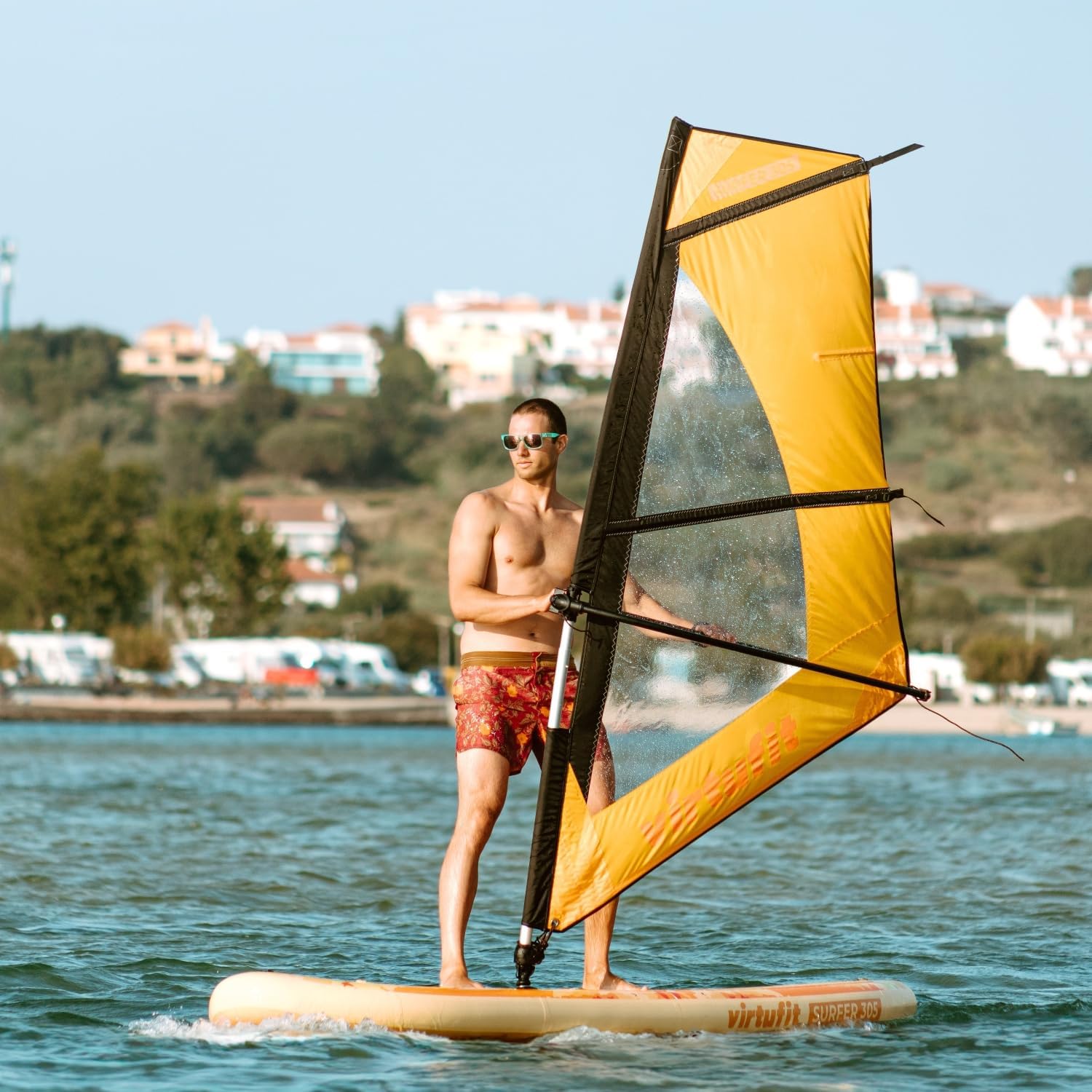 VirtuFit Planche de SUP Surfer 305 gonflable avec voile de planche à voile, planche de stand up paddle noire, accessoires, pagaie, pompe, sac de transport, support GoPro, débutant à avancé, 305 x 81 x
