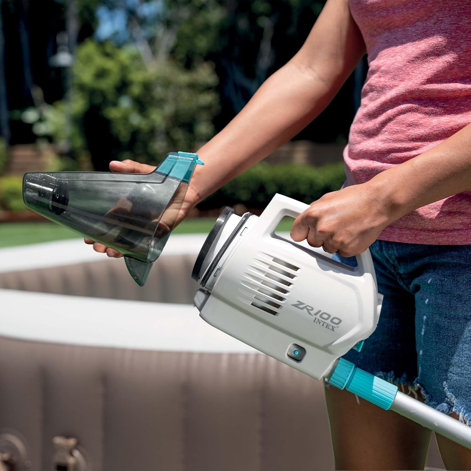 Intex - ZR100 - nettoyeur à batterie, compact, autonome, facile d'utilisation