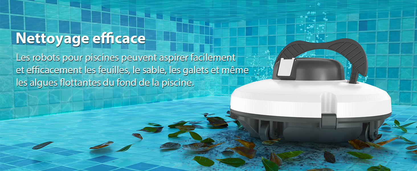 avec corps blanc et dessus noir, flottant sur l'eau entouré de feuilles. Appareil illustré en train de nettoyer le sol de la piscine dans un environnement de piscine bleu carrelé.