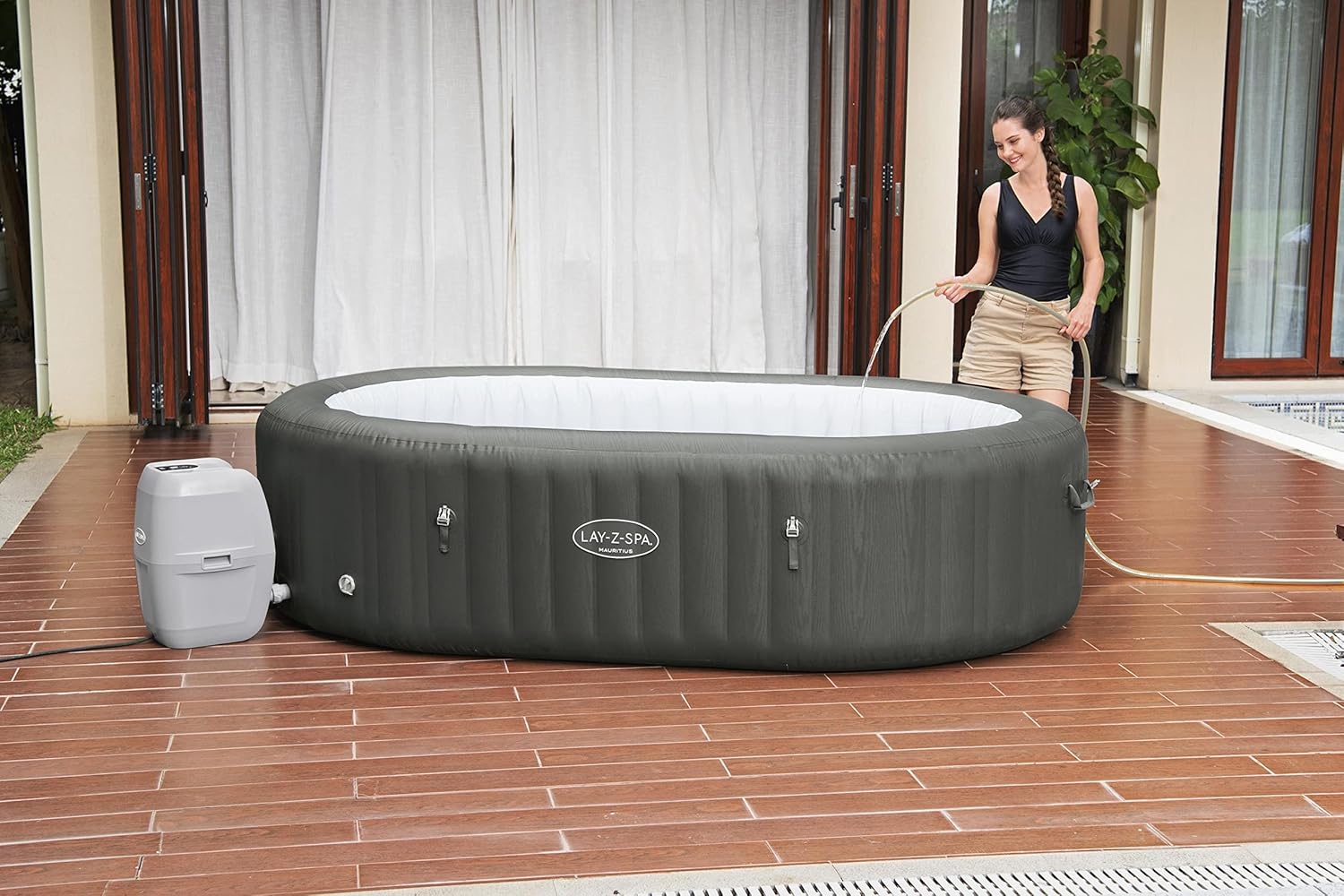 Bestway - Lay-Z-Spa Mauritius Airjet - 270x180x71 cm - 5-7 pers.