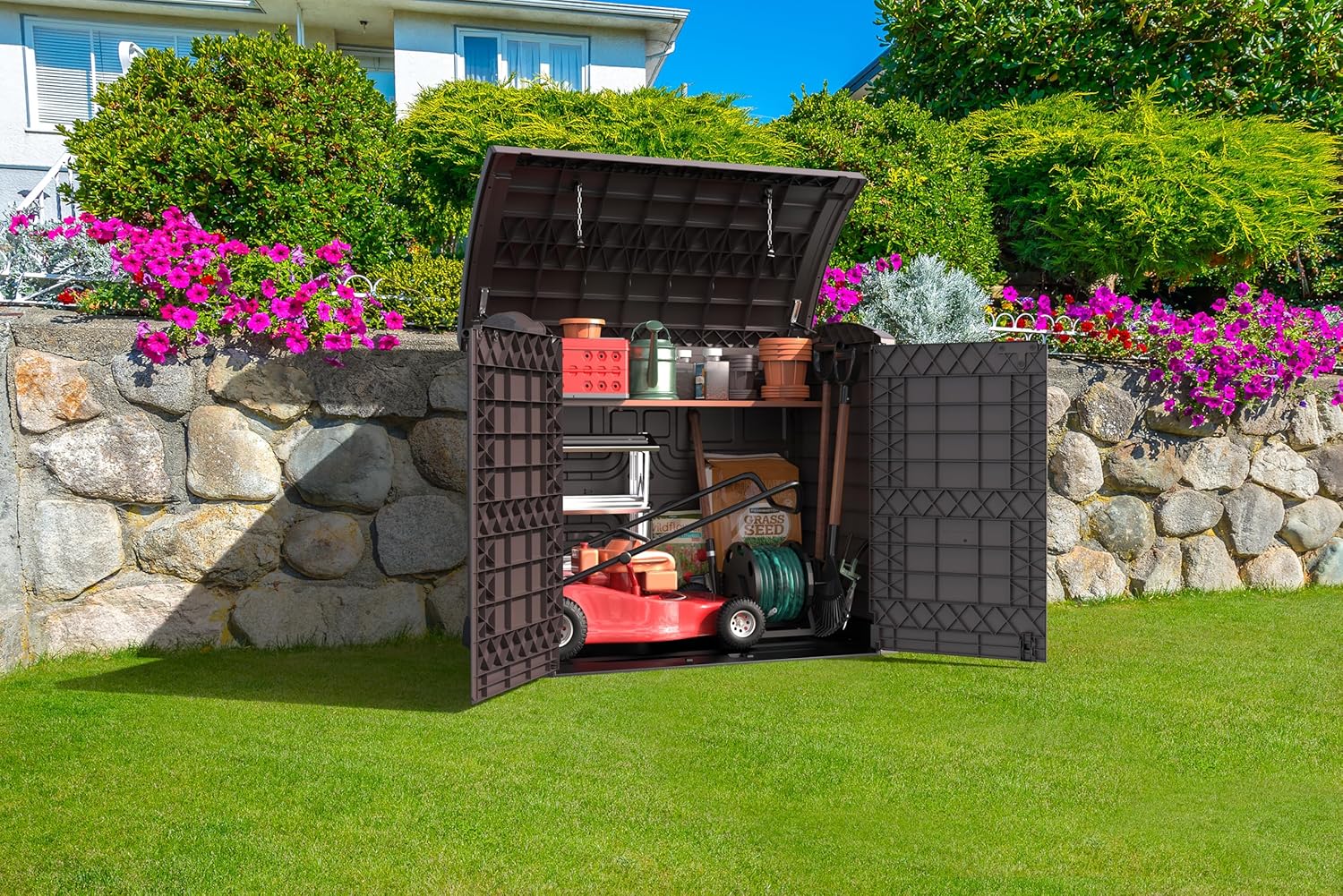 Duramax Cedargrain StoreAway 1200L Abri de jardin en plastique / couvercle arc, Abri pour poubelles, Cache poubelles, Coffre de poubelle, Idéal pour les 2x 240L poubelles, 145x85x125 cm, Marron