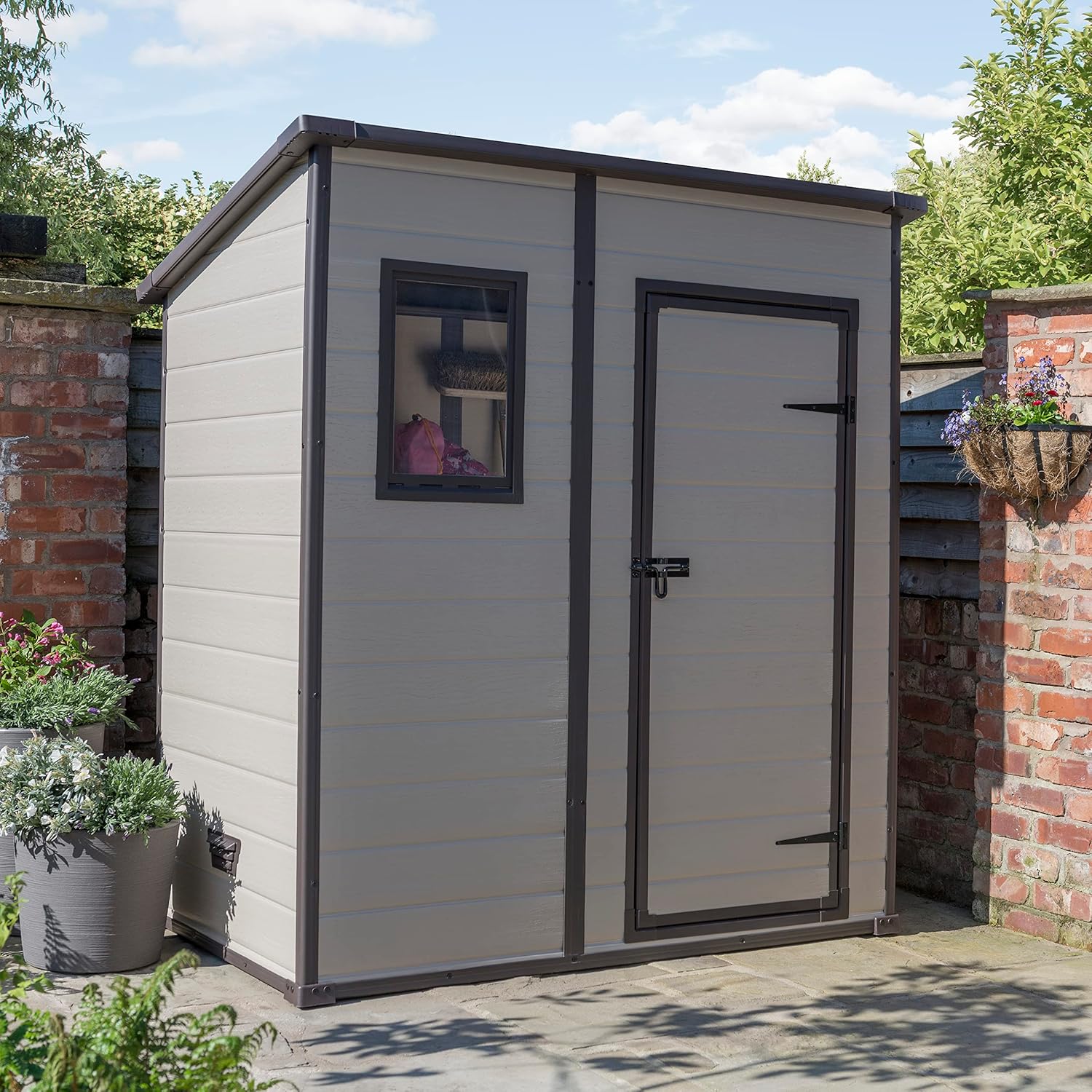 Keter - Manor Pent 64 - 1,8m² - abri de jardin beige robuste