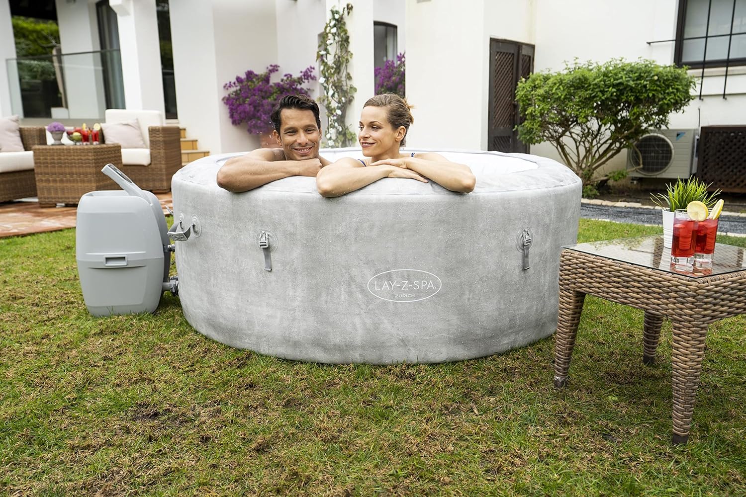 Bestway - Lay-Z-Spa Zurich EnergySense - 180x66 cm - 2-4 pers., 120 AirJet, couverture isolante, filtration cartouche