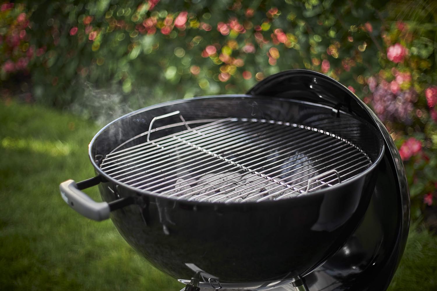 Weber - Classic Kettle - 57 cm - acier émaillé, One-Touch, thermomètre