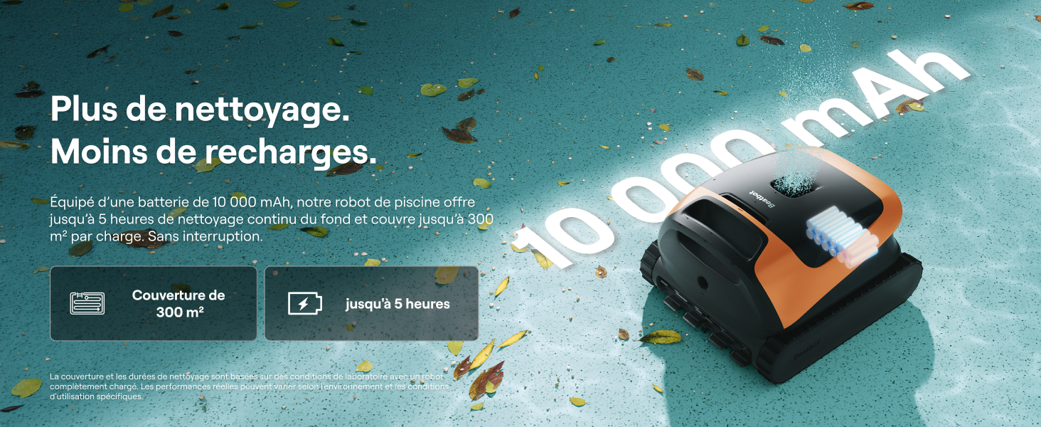 Le texte se lit comme suit : « Plus de nettoyage. Moins de recharges. » Publicité de produit montrant l'appareil sur fond de feuilles d'automne avec texte français.