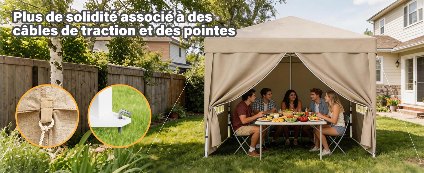 Le texte indique « Siège de sécurité avec harnais » et « Tablier de freinage 0-36 kg/mois ». Composite illustrant l'aménagement extérieur avec auvent de tente, coin salon rembourré et compartiments de rangement pour le système de siège de sécurité pour enfants.