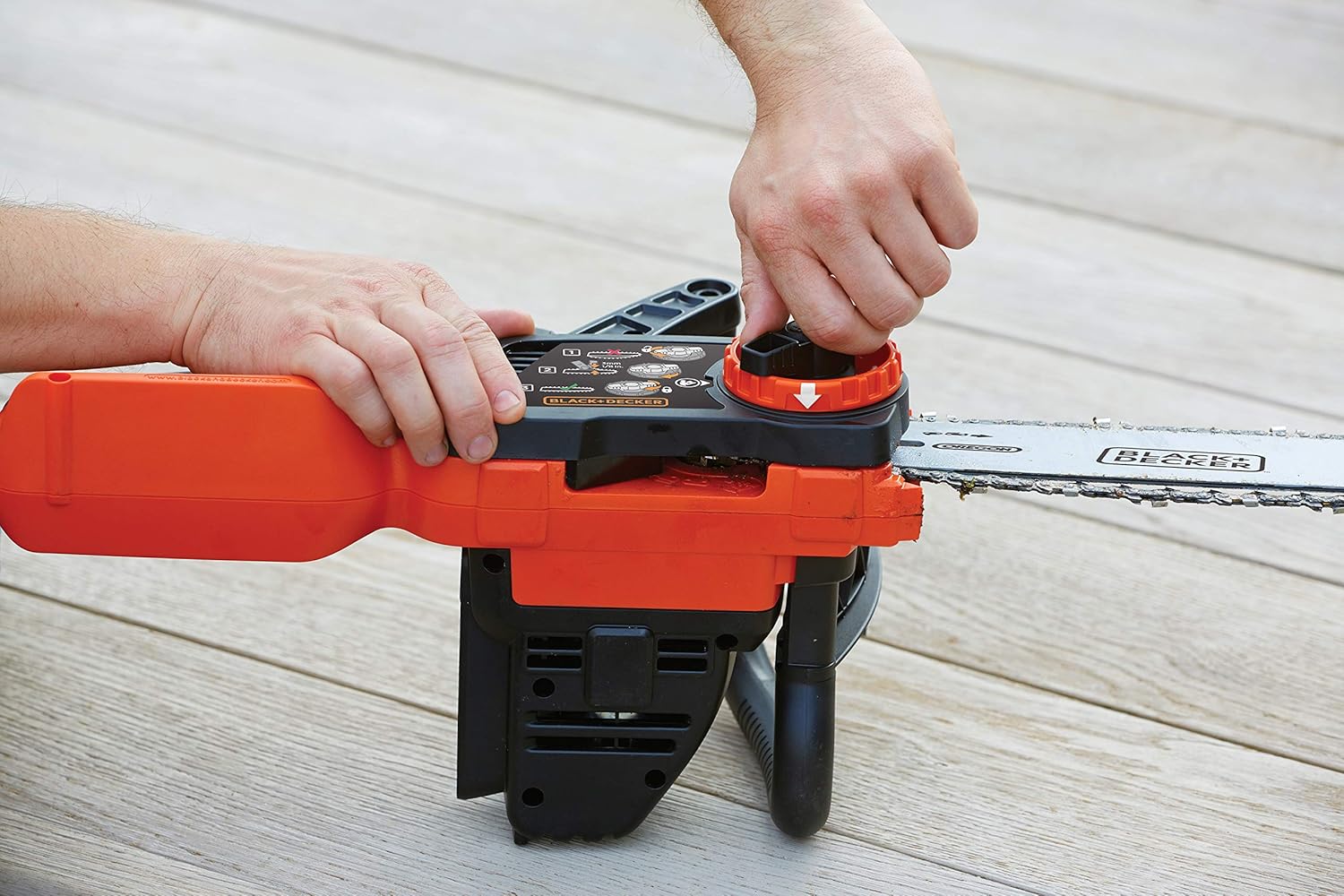 BLACK+DECKER - GKC3630L - 30 cm - 36V, batterie 2,5Ah, auto-lubrification GKC3630L25-QW