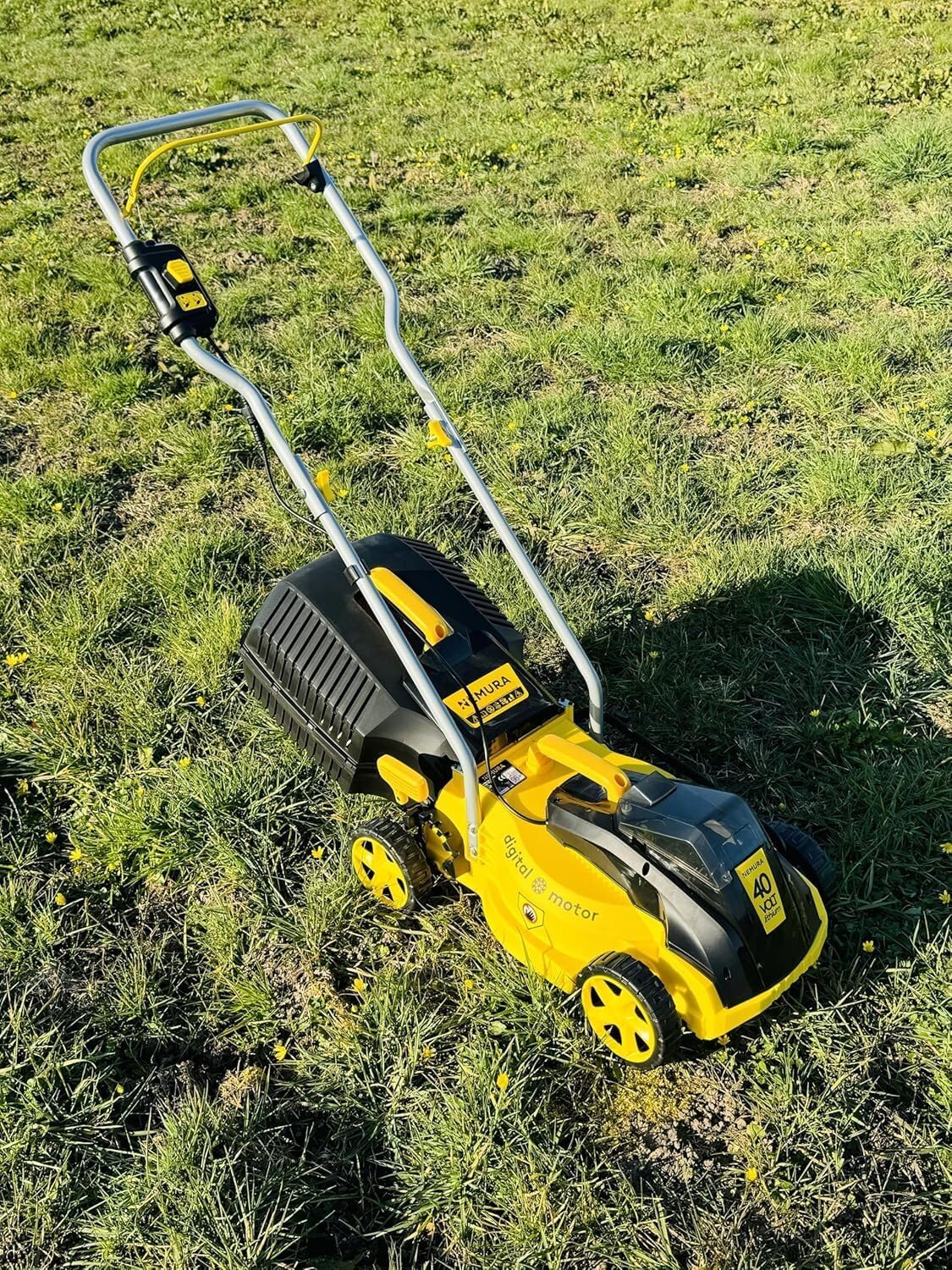 Nemura - Tondeuse Brushless 32cm, 3 hauteurs, bac 30L, 40V, batterie 4Ah