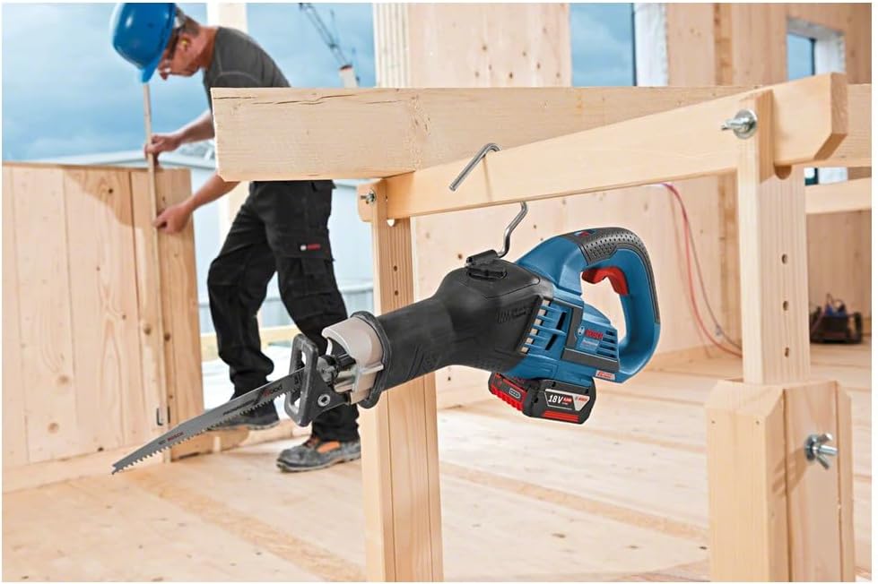 Bosch - scie sabre 18V - coupe bois 230mm - sans-fil, GSA 18V-32