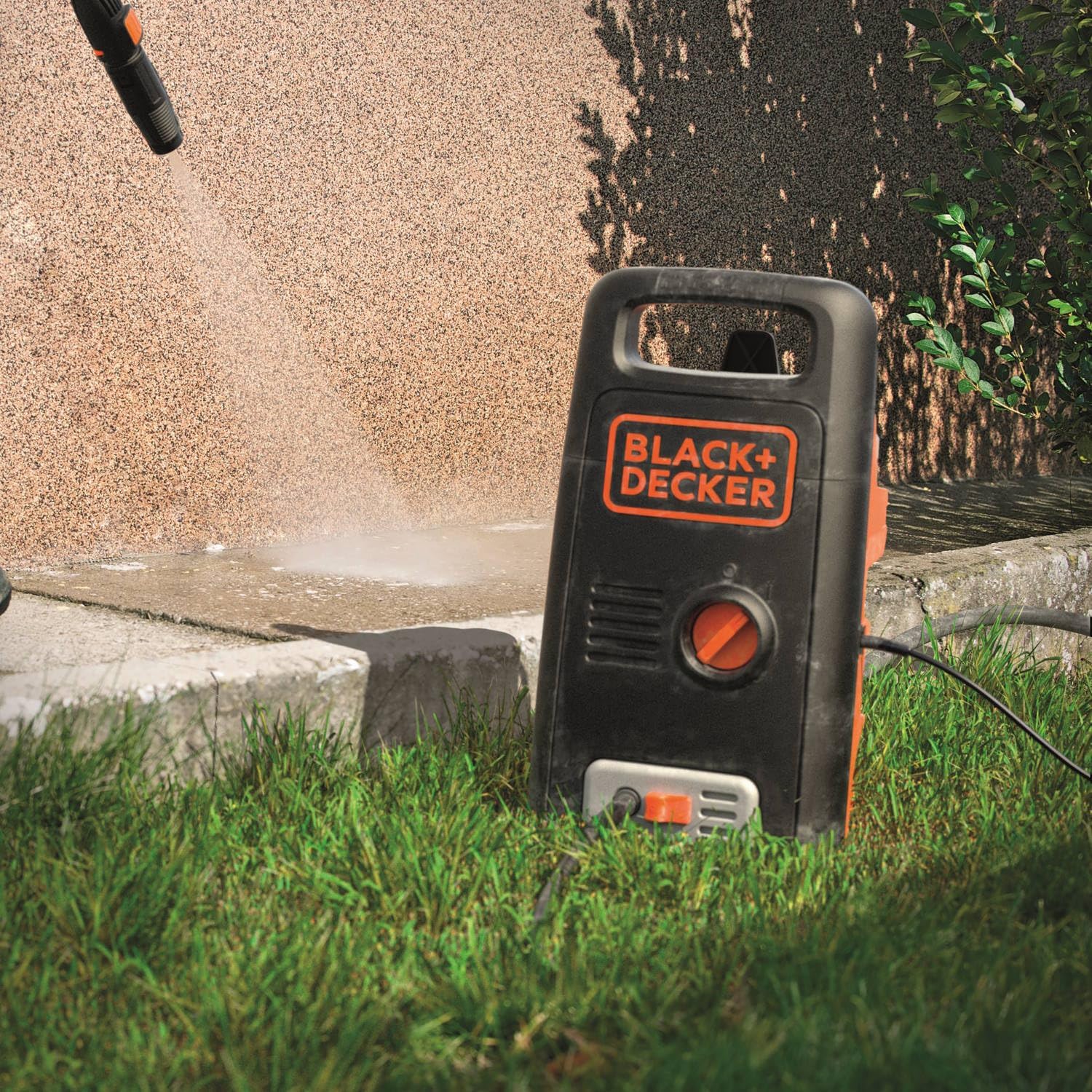 Black+Decker - Nettoyeur haute pression série BXPW - 1300W, 100 bar, 390 l/h - BXPW1300E