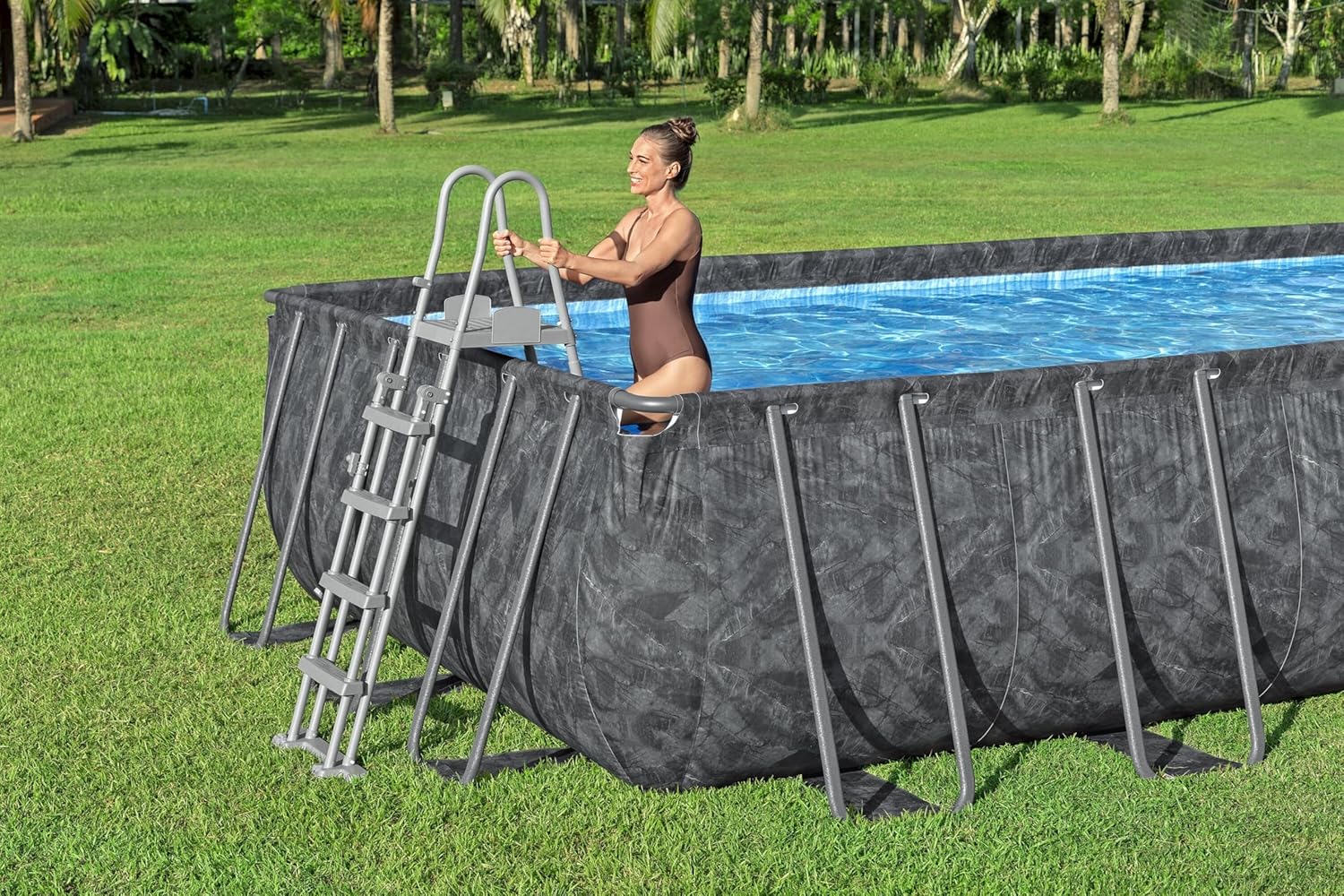 Bestway Piscine Hors Sol rectangulaire APX 365-732 cm x 366 cm x 132 cm - Gris foncé