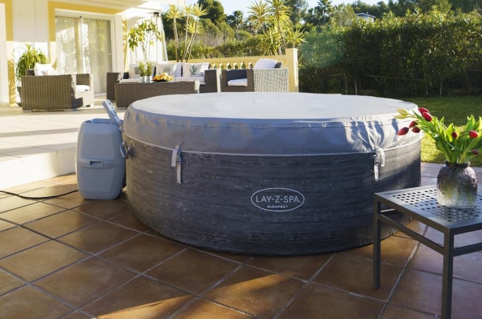 Bestway Spa Gonflable Rond Lay-Z-Spa Budapest AirJet 4-6 Places