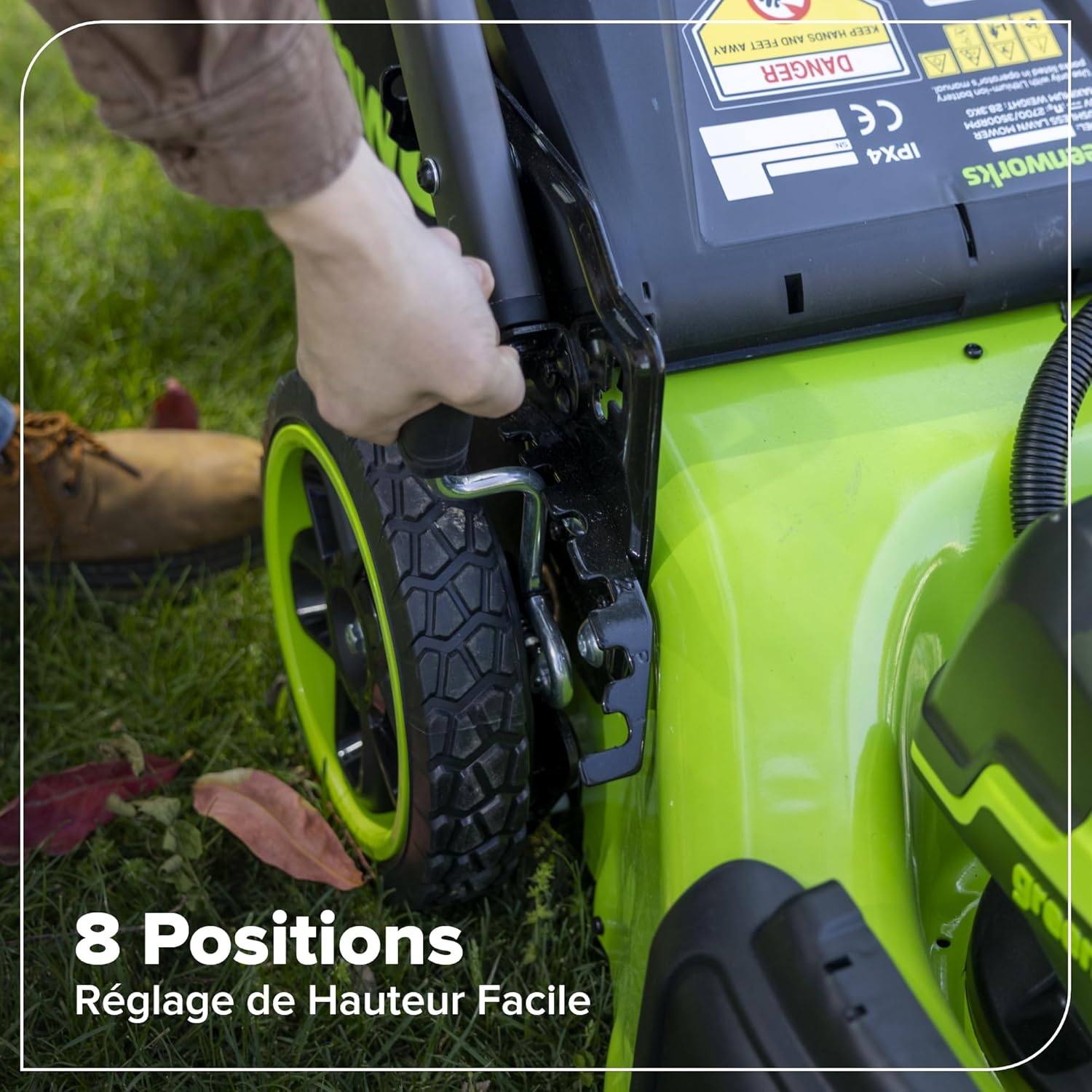 Greenworks 48V (24V x 2) Tondeuse à gazon sur batterie autopropulsée, largeur de coupe 46 cm, jusqu’à 440 m², réglage central de la hauteur de coupe en 8 positions, sans batterie ni chargeur – LM4602S