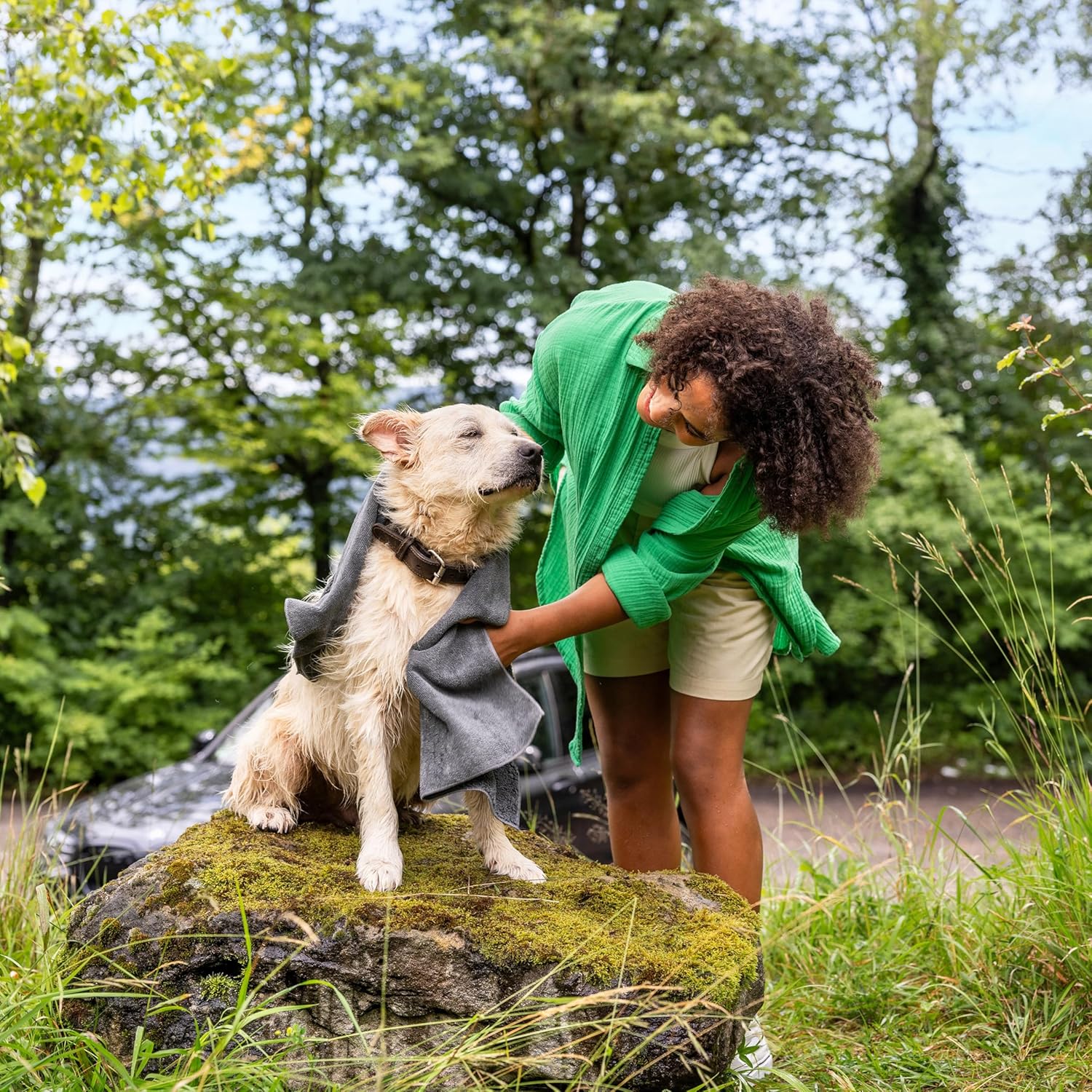 Kärcher Mobile Outdoor Cleaner OC 4 + Pet Kit, débit : 2 l/Min, Poids : 3,1 kg, réservoir d'eau : 8 l, Batterie Lithium-ION, Tuyau spiralé, Filtre pour Appareil, buse à Jet Conique/Plat