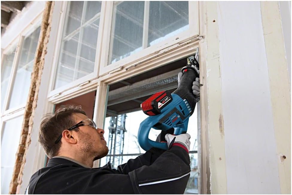 Bosch - scie sabre 18V - coupe bois 230mm - sans-fil, GSA 18V-32