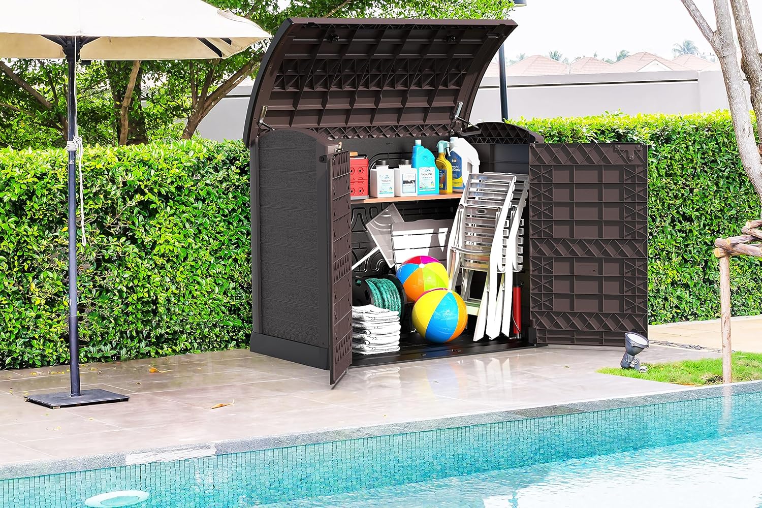 Duramax Cedargrain StoreAway 1200L Abri de jardin en plastique / couvercle arc, Abri pour poubelles, Cache poubelles, Coffre de poubelle, Idéal pour les 2x 240L poubelles, 145x85x125 cm, Marron
