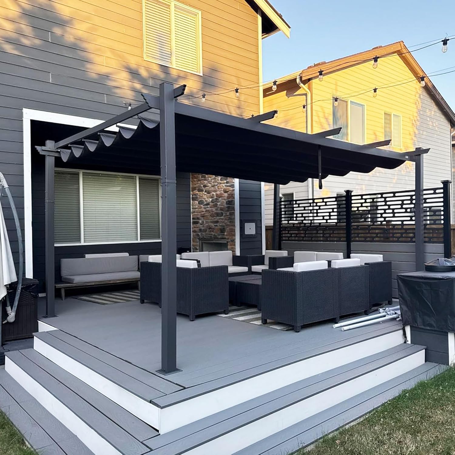 PURPLE LEAF - Pergola aluminium - 4x3,2m - LED, toit rétractable, toile teintée