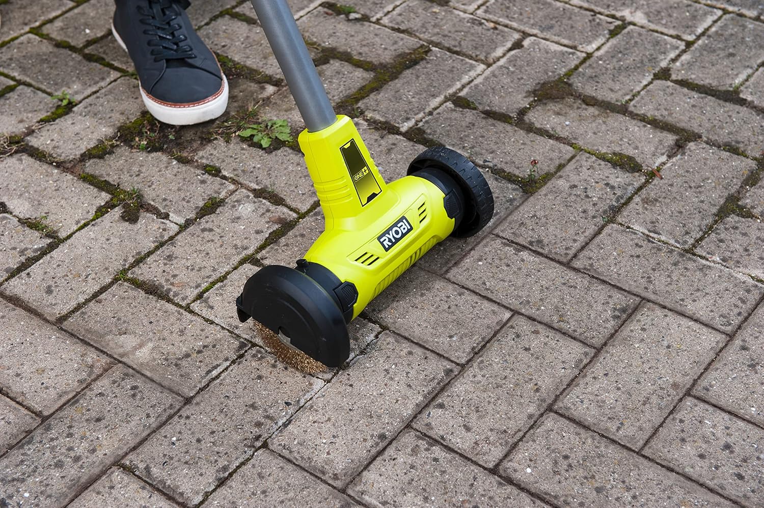 Ryobi - Nettoyeur de joints One+ 18V - Brosse métallique 11,5cm, efficace pour terrasse et carrelage - RY18PCA-0