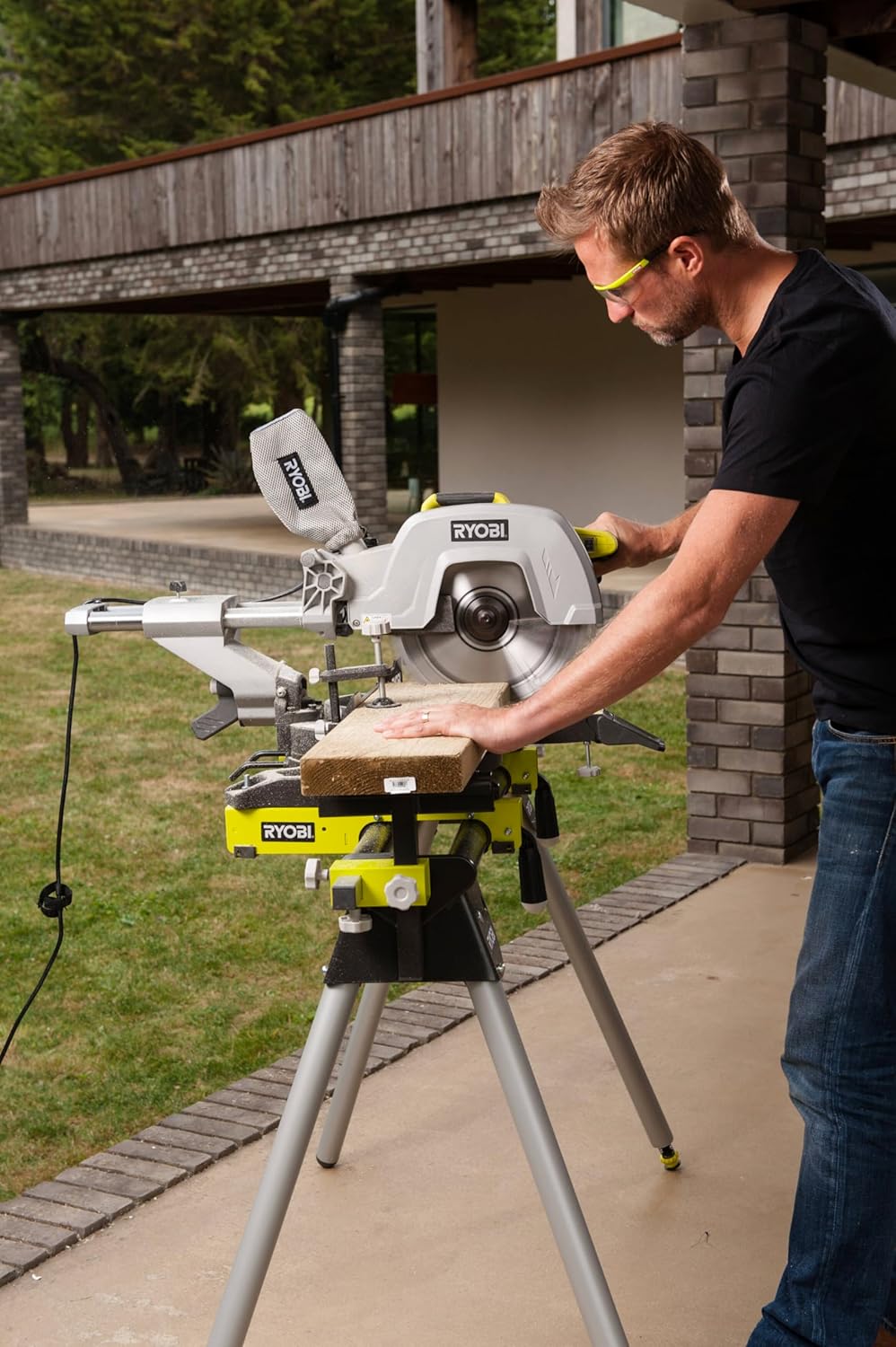 RYOBI - Scie à Onglets Radiale 2000W EMS305RG – Lame Ø305mm 48 dents, Laser, 2 Extensions Télescopiques, Buse d’aspiration et sac à poussière, Coupe Précise Bois, PVC et Stratifié