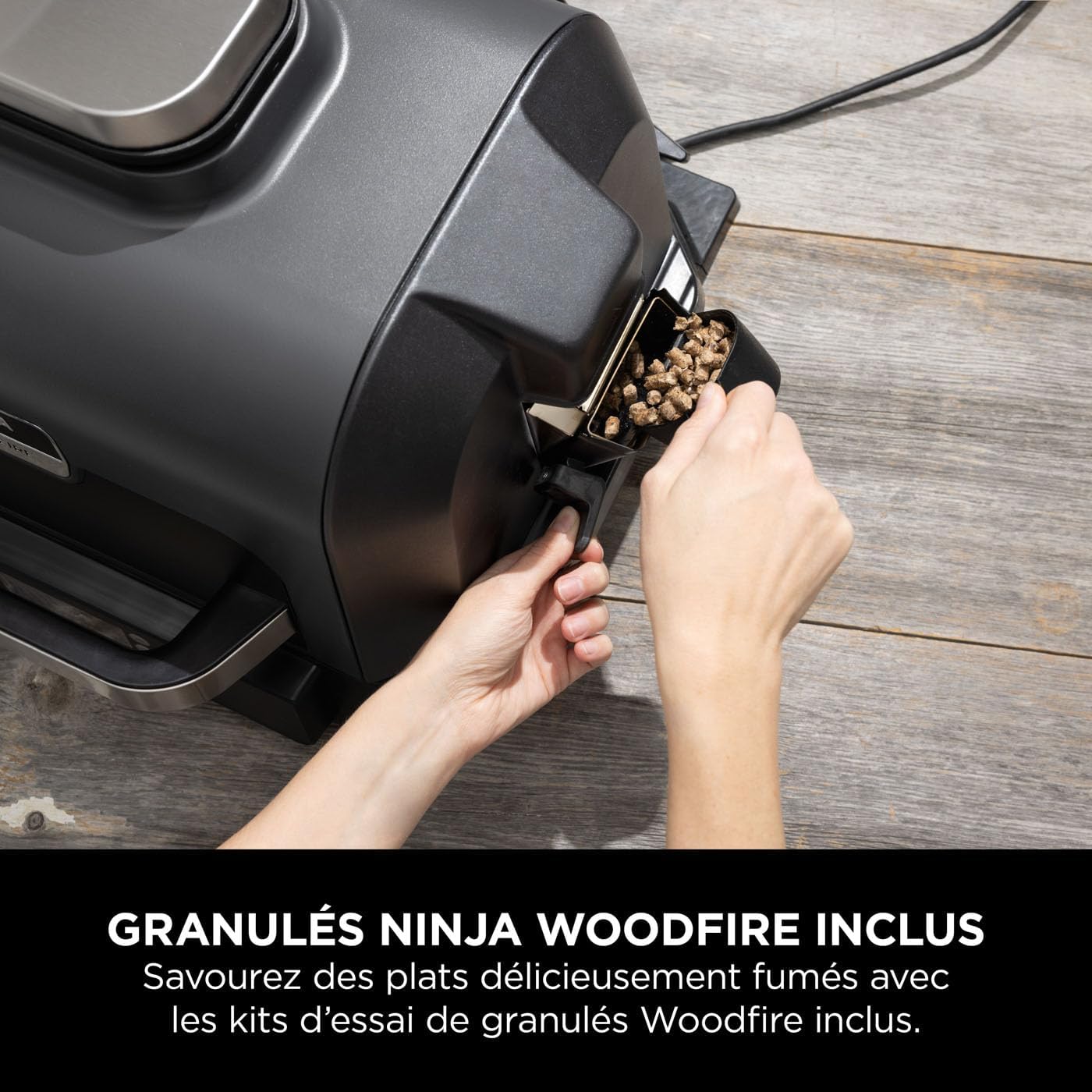 Ninja - Barbecue électrique Pro XL portable - Smart Cook, air fryer, thermomètre, fumoir, granulés Woodfire - OG850EU