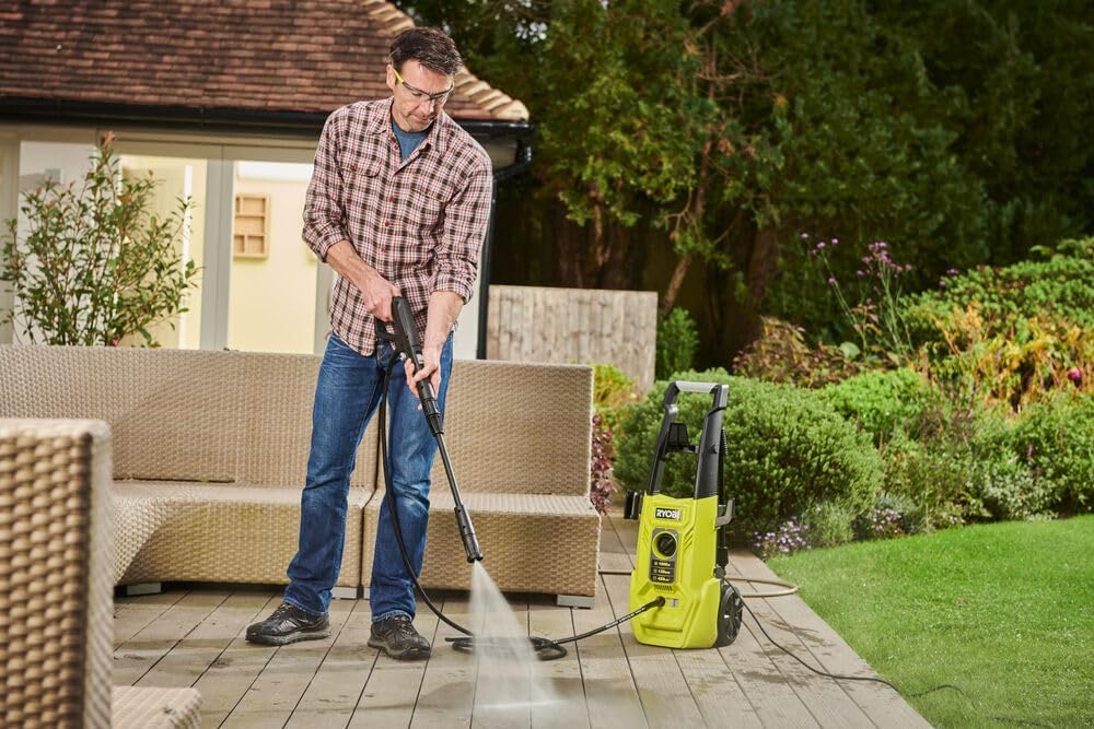 RYOBI - Nettoyeur haute pression série RY - 1800W, 130 bars, 420L/h, flexible acier 5m, réservoir 0,9L, 2 lances, brosse