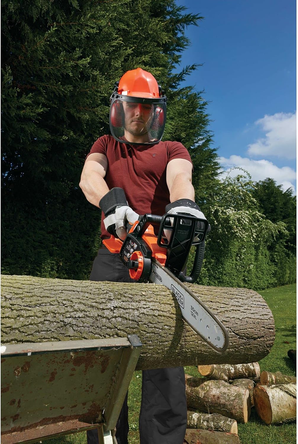 BLACK+DECKER - Tronçonneuse 36V 30cm, batterie 2Ah, lubrification auto, tendeur sans outil - GKC3630L20-QW
