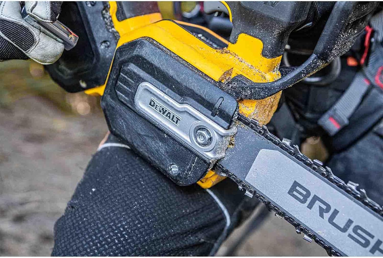 DEWALT - FlexVolt tronçonneuse sans fil 54V 35 cm - DCMCST635N-XJ