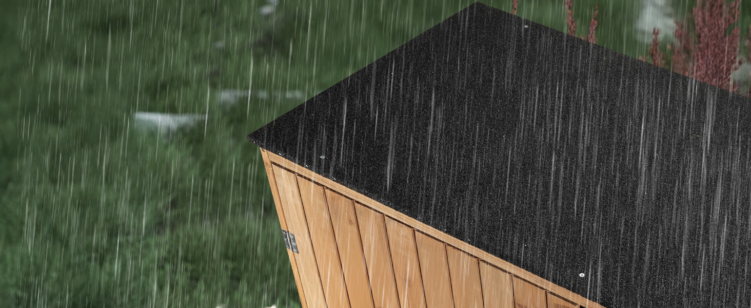 Le texte se lit comme suit : « Image 5 ». De fortes pluies sur une structure de toit en bois sont visibles depuis un angle latéral, avec des nuages d'orage sombres visibles.