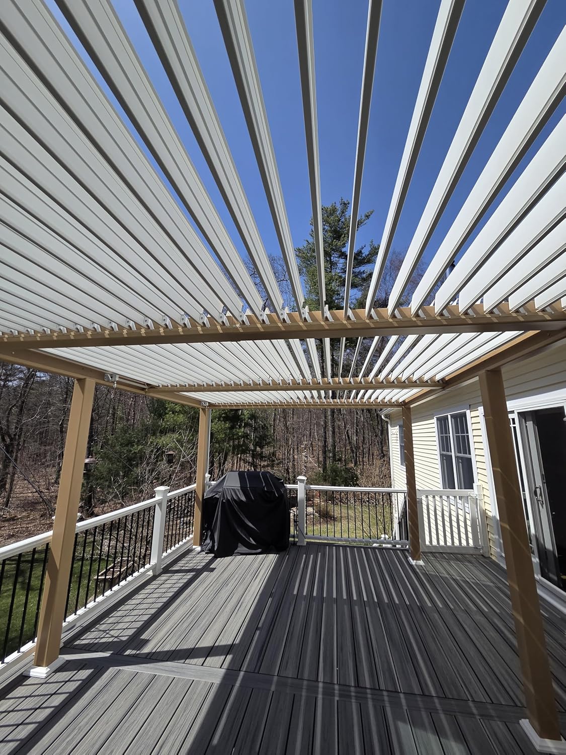 PURPLE LEAF - Pergola Bioclimatique bois effet alu - 3,5x6,35m - lames orientables, imperméable, extérieur