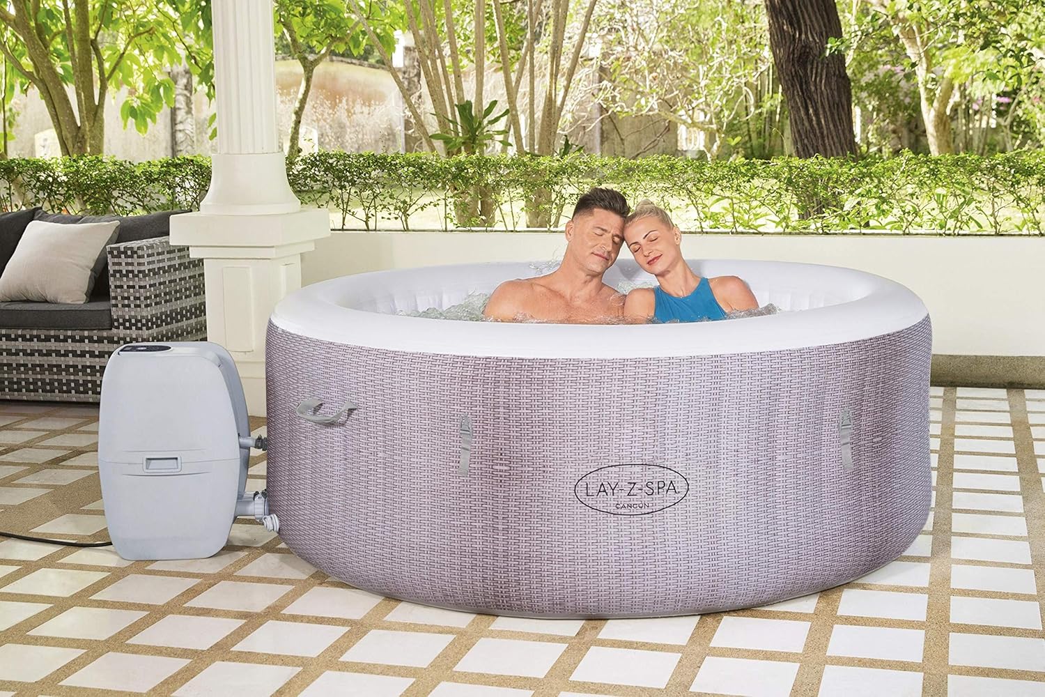 Spa Gonflable Lay-Z-Spa® Cancun Airjet Rond 2 à 4 Personnes, 180 x 66 cm, 120 Jets d'air, Couverture Isolante, Filtration à Cartouche, diffuseur Chemconnect