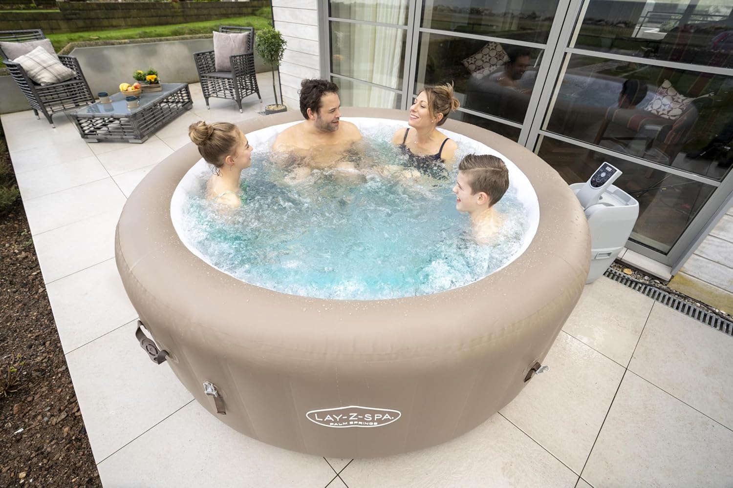 Lay-Z-Spa - Palm Springs - 196x71cm - 140 jets, 4/6 places, filtration cartouche
