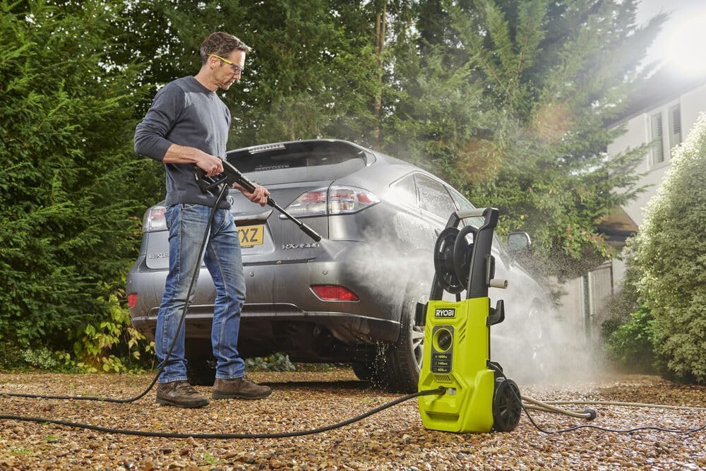 RYOBI - Nettoyeur Haute Pression 1800 W - 140 Bars - 420 L - Flexible 6 m - Enrouleur - réservoir détergent intégré - Lance Vario & Turbo - Brosse Multi-Surfaces - Brosse rotative - RY140PWA-P