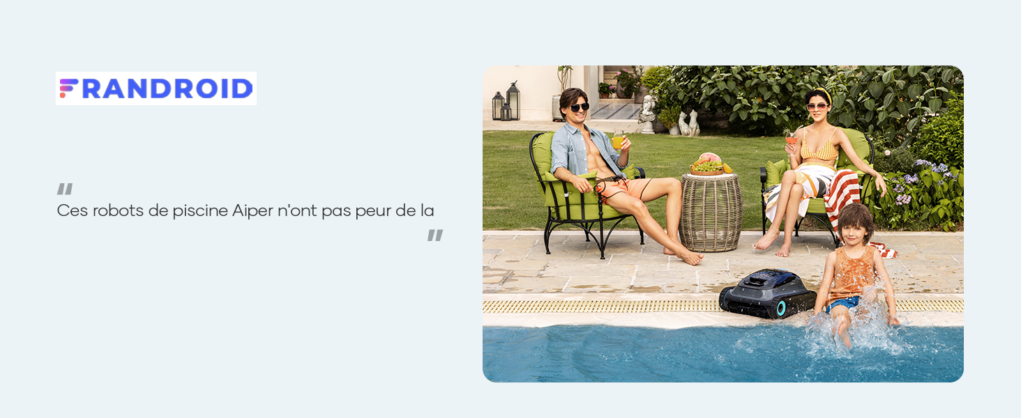 Scène de style de vie montrant le décor de la piscine avec des sièges décontractés et un robot sphérique bleu visible dans le cadre.