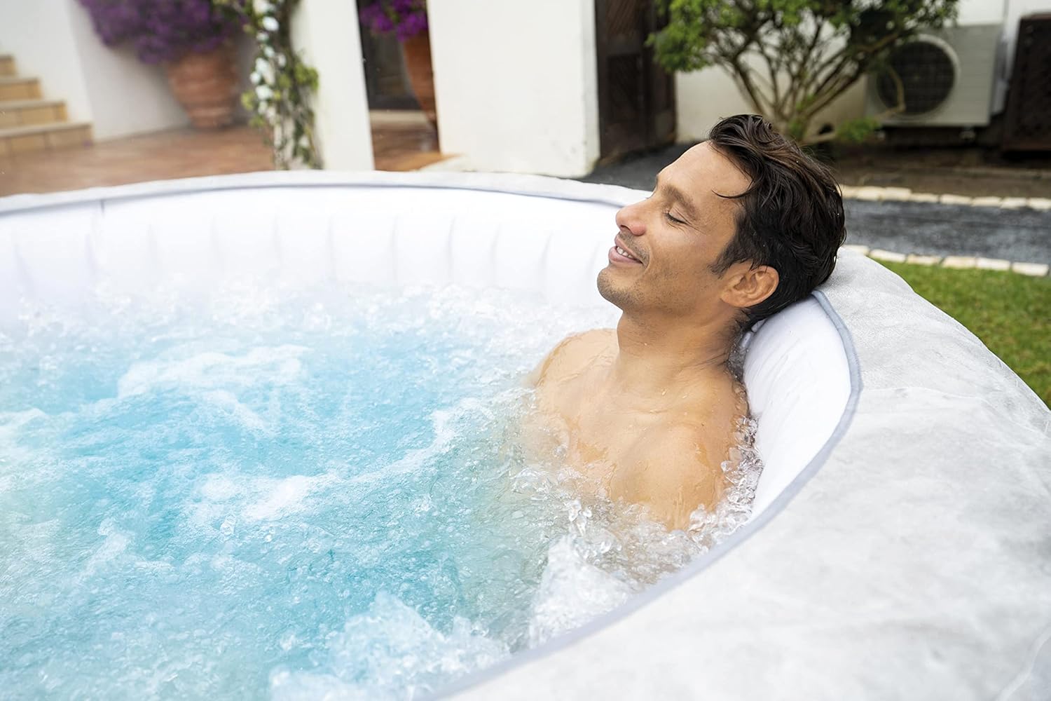 Bestway - Lay-Z-Spa Zurich EnergySense - 180x66 cm - 2-4 pers., 120 AirJet, couverture isolante, filtration cartouche