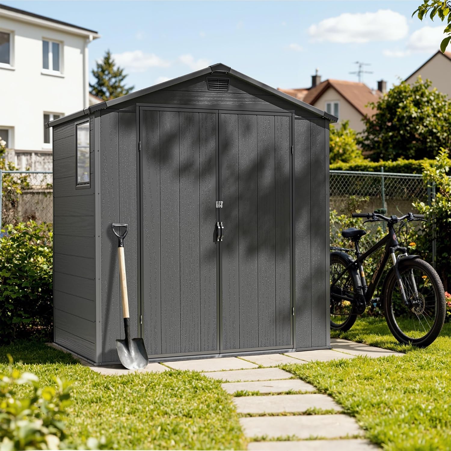 Triumphkey Abri de rangement extérieur de 1,8 x 1,2 m, abri de jardin en plastique avec porte verrouillable, résistant aux intempéries, pour vélo, outils et poubelle de rangement pour pelouse