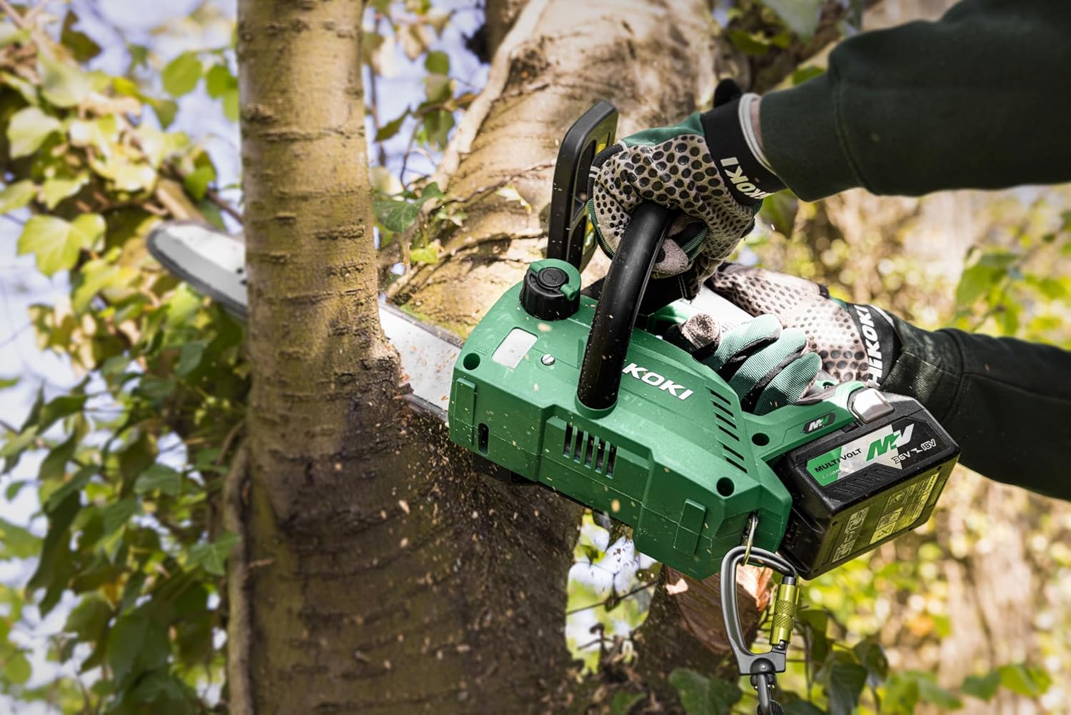 HiKOKI Scie à chaîne électrique - 36 V - Lame de scie de 30 cm, moteur sans balais, légère, puissante, coupes précises - Idéale pour l'entretien des arbres - Sans batterie et sans chargeur