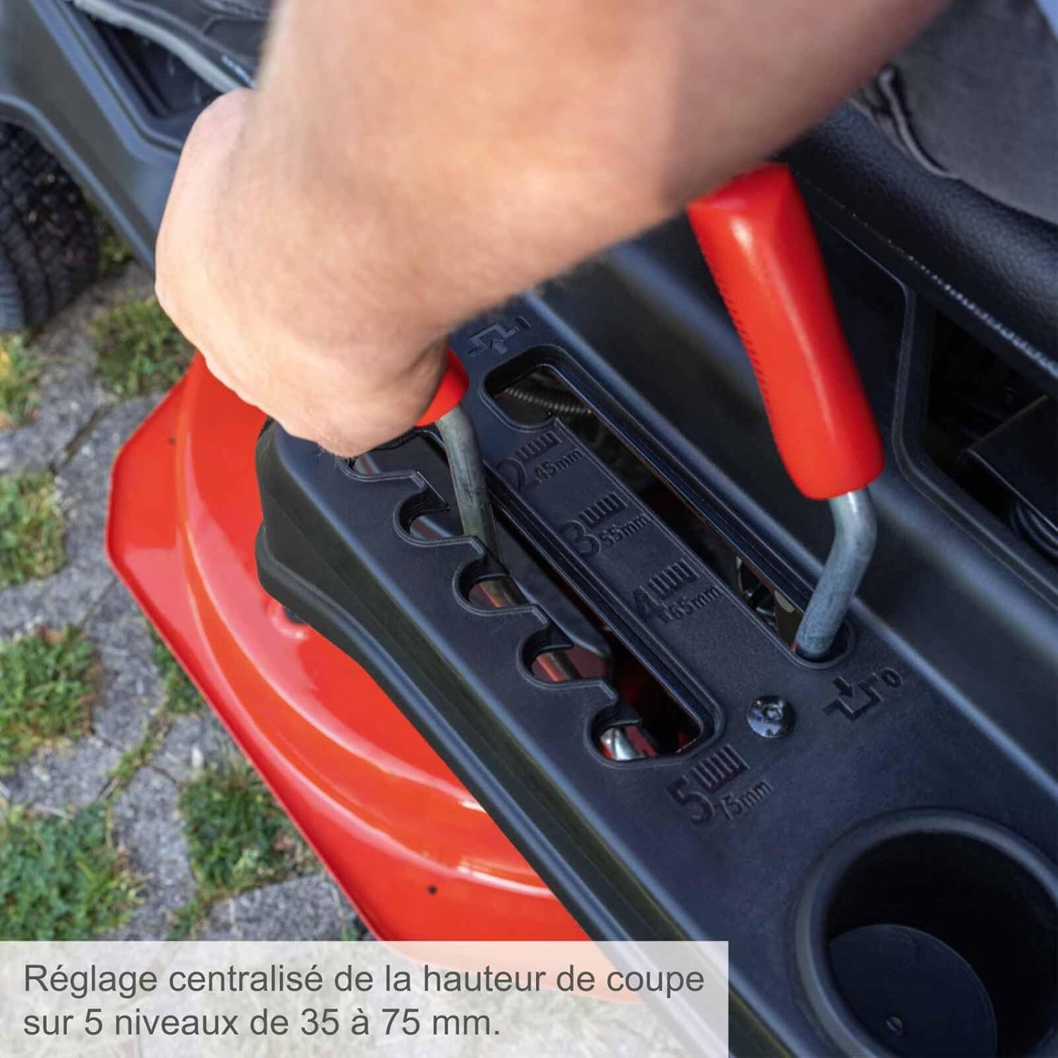 Scheppach - tondeuse autoportée MR230-61 - 61 cm - essence 4,4 kW, 5 hauteurs, jusqu’à 2600 m² - MR230-61