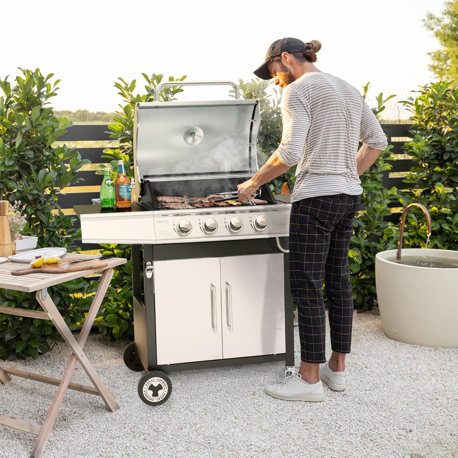 Royal Gourmet - Barbecue Gaz 4+1 brûleurs inox - 14,5kW - 2 portes, thermomètre, roues directionnelles