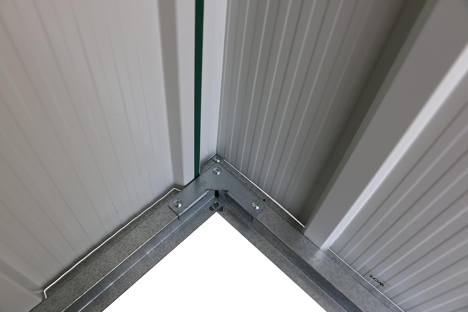Abri métal, toit renforcé, vert