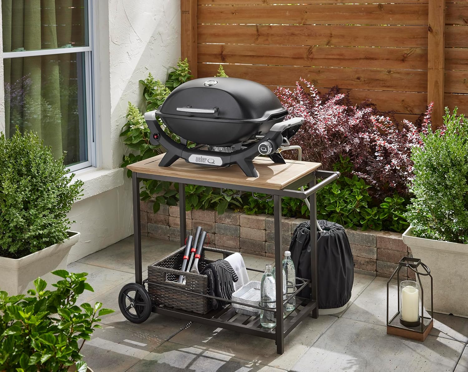 Weber - Q2100N série - 53x39cm - brûleur gaz, fonte émaillée, aluminium - 1501069