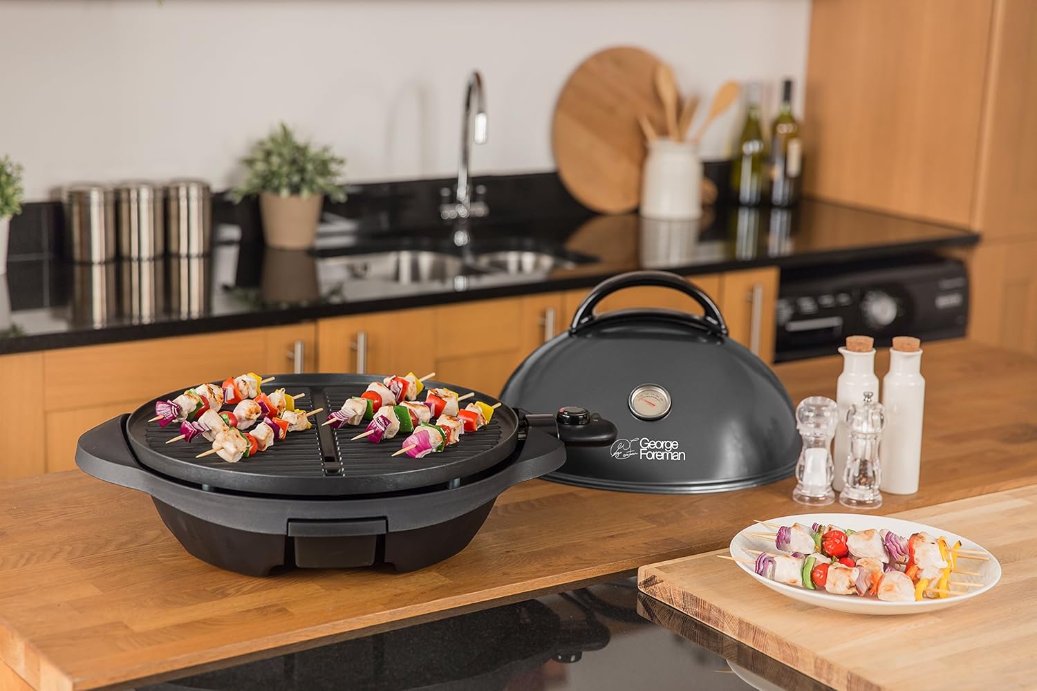 George Foreman - Barbecue 2 en 1 - 44,5cm - Électrique, grill avec bac à graisse, 2400W, 22460-56
