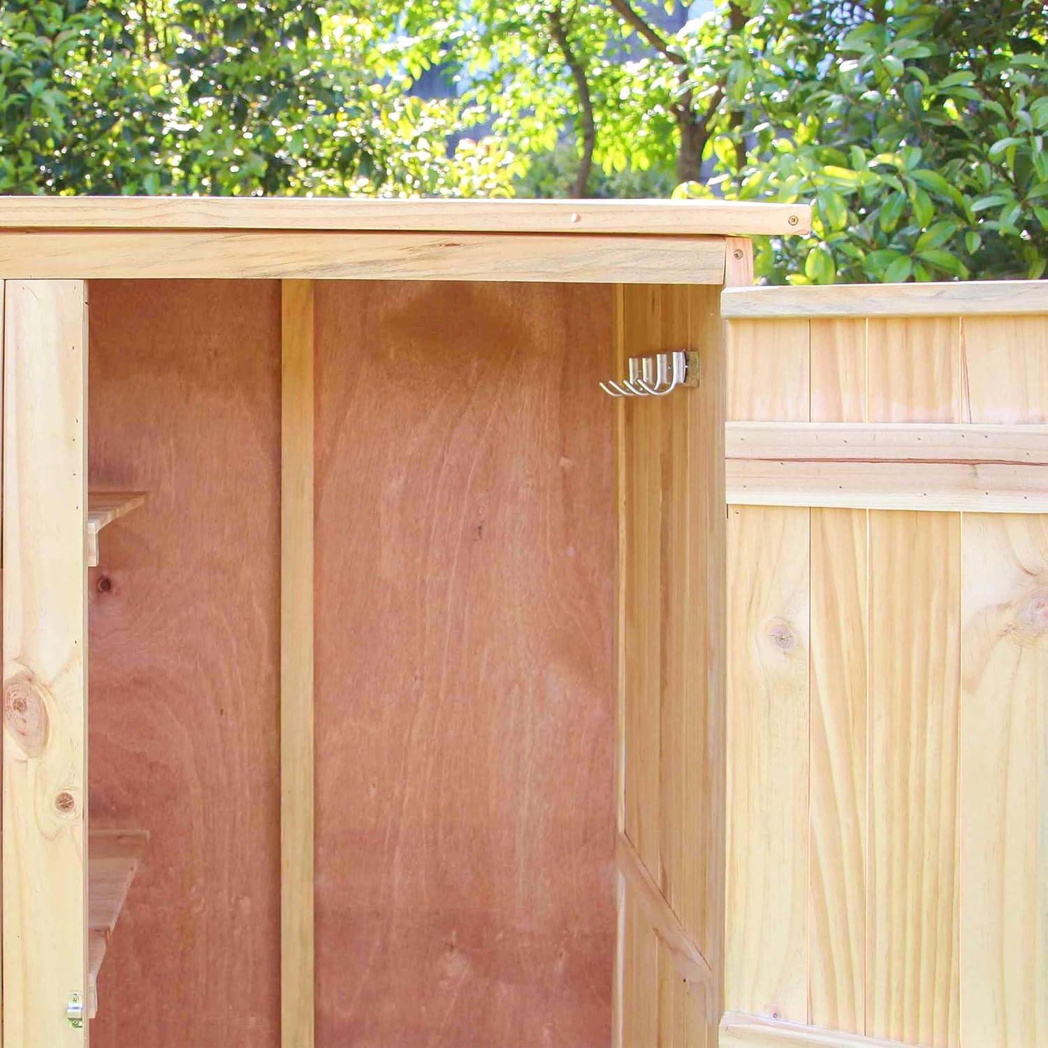Wiltec Abri de Jardin – 920 x 570 x 1540 mm – en Bois Verni – avec Toit revêtu par PVC et 1 Porte – Cabane Remise pour Rangement Outils pour Jardin, Terrasse & Balcon