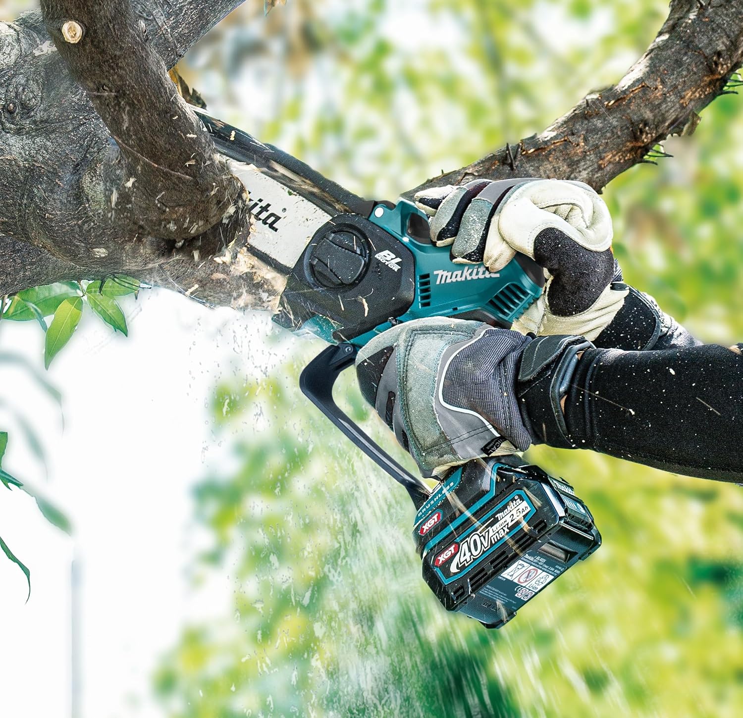 Makita - tronçonneuse sans fil 150 mm - puissante et compacte - UC029GZ